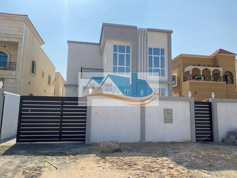 For sale  a villa in the most prestigious areas of Ajman, super deluxe finishing, freehold for all nationalities, with the possibility of bank financi
