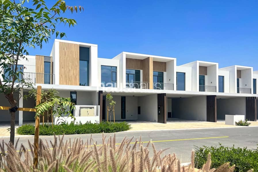 Prime Location | Landscaped | Modern Town House Prime Location | Landscaped | Modern Town House
