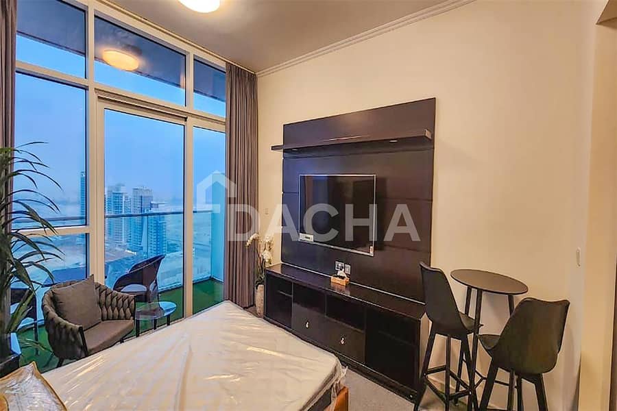 Brand new / Fully furnished / Stunning views Brand new / Fully furnished / Stunning views