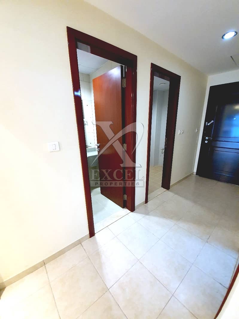 4 Huge 1BHK with Laundry Room | Close to Post Office