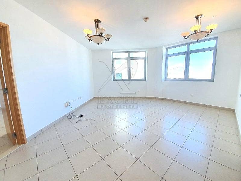 No Agency Fee | Chiller Free | Near Mall of the Emirates | Fully Equipped Kitchen