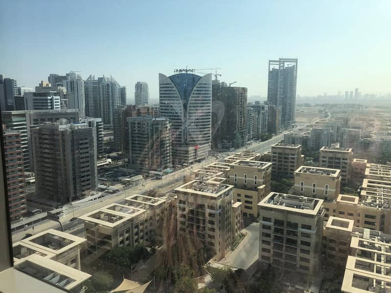 11 1BHK + Study | High Floor Easy Access to Sheikh Zayed Road