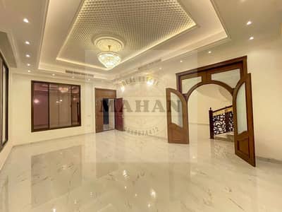 5 Bedroom Villa for Sale in Al Yasmeen, Ajman - At the price of a snapshot and without a batch of the front of a nearby villa, the mosque is one of the most luxurious villas of Ajman in the design