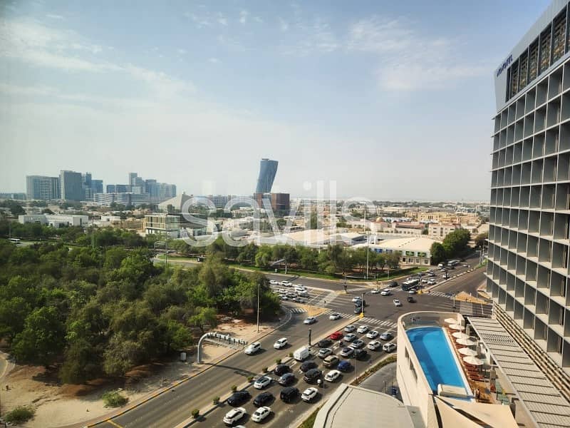 مکتب في مجمع البستان،الامان 386400 درهم - 7977555 مکتب في مجمع البستان،الامان 386400 درهم - 7977555