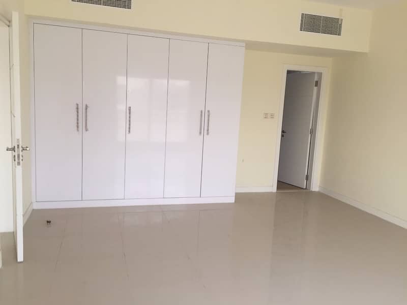 Brand New Large Five Bedroom Villas for Sale in Al Barashi, Sharjah