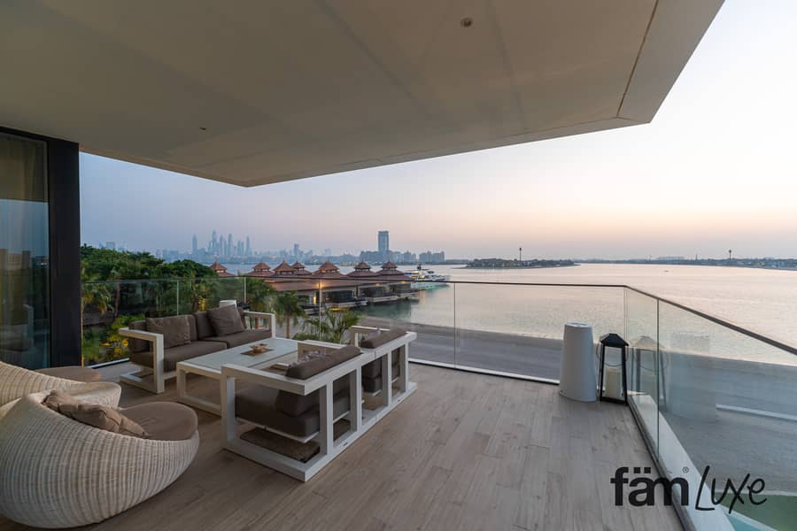Luxurious Penthouse I Panoramic Palm Views Luxurious Penthouse I Panoramic Palm Views