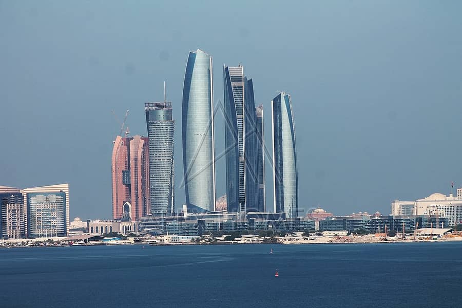 15 1200px-Etihad_Towers_in_Abu_Dhabi. JPG