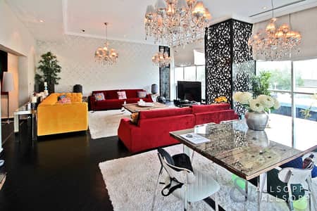 Large Private Garden | Duplex | 3 Bedroom Large Private Garden | Duplex | 3 Bedroom