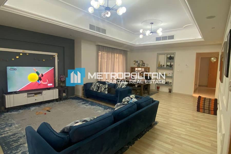 Exquisite Villa | Gated Community | Owner Occupied Exquisite Villa | Gated Community | Owner Occupied