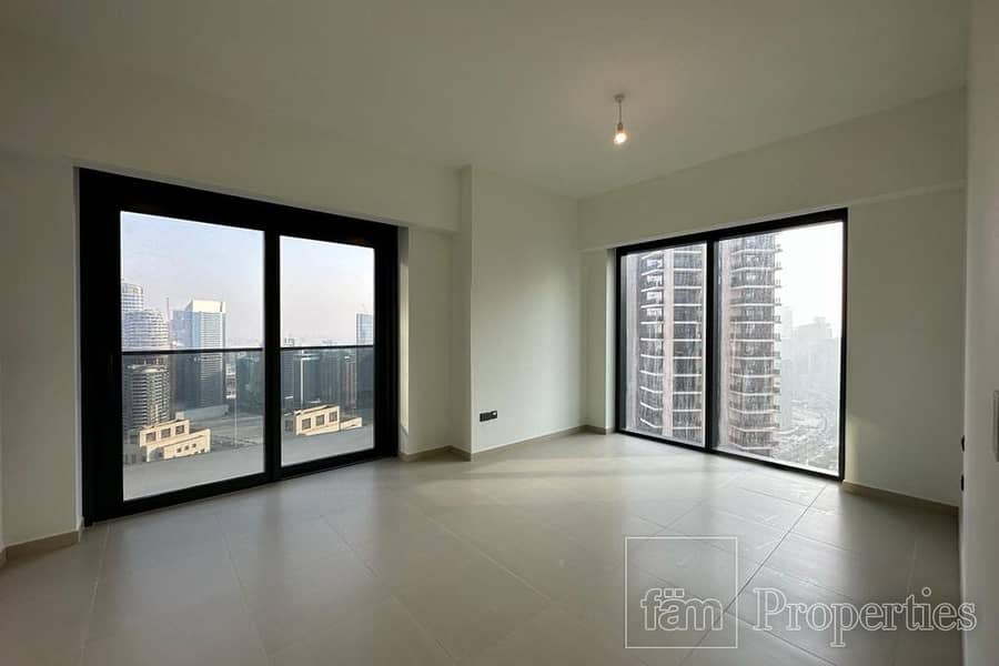 High Floor | Stunning View | Available Now