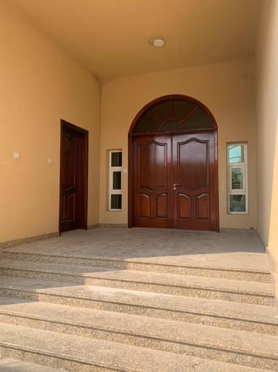 فیلا 4 غرف نوم للايجار في مدينة خليفة، أبوظبي - WhatsApp Image 2023-10-28 at 3.12. 58 PM. jpeg