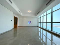 شقة في منطقة الكورنيش 3 غرف 140000 درهم - 8113578