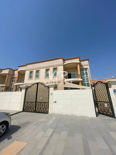 فیلا 5 غرف نوم للايجار في مدينة محمد بن زايد، أبوظبي - 919361f5-b77d-4235-a60a-4f10ff79e5cd. jpg