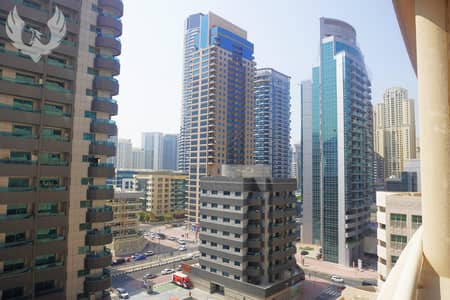 1 Bedroom Flat for Rent in Dubai Marina, Dubai - Spacious Balcony/Community pool/50m from pool/Gym