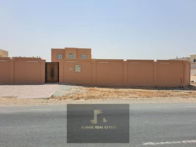 4 Bedroom Villa for Rent in Al Gharayen, Sharjah - 684804c9-dd1f-42e7-9c36-3b8b5c2a308e. jpg