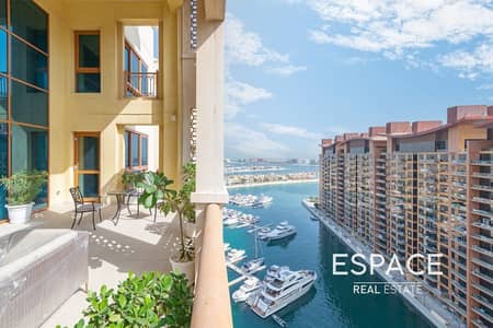 4 Bedroom Penthouse for Sale in Palm Jumeirah, Dubai - Luxurious Duplex Penthouse | 4BR | Maids