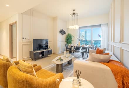 2 Bedroom Flat for Rent in Downtown Dubai, Dubai - Living Room