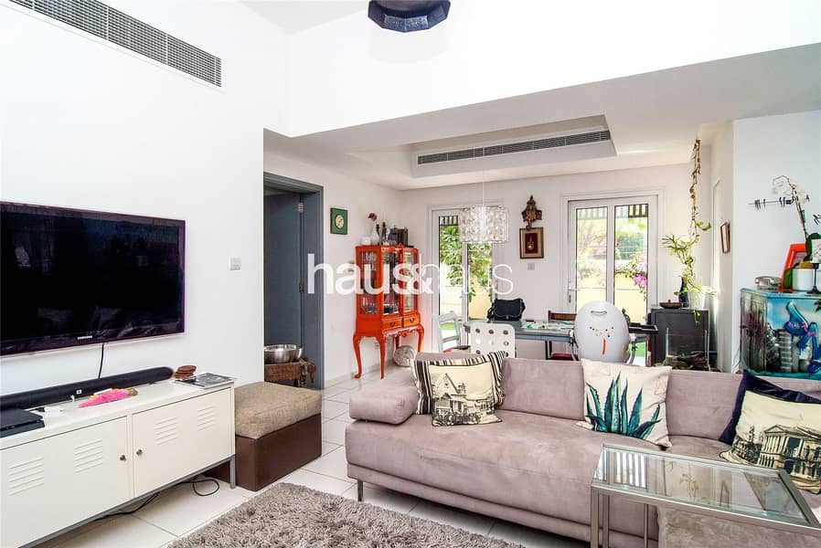 3 bedroom + study | Single row | Zulal 1