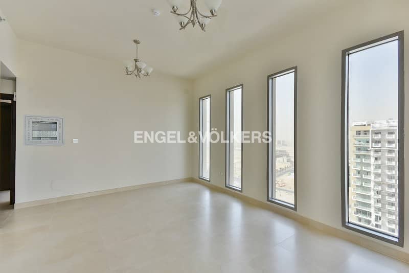 High End Apartment in Murano Residences