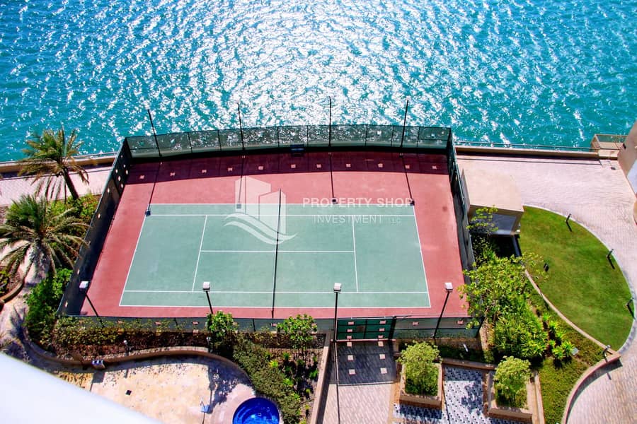 12 abu-dhabi-al-raha-beach-al-bandar-tennis-court. JPG