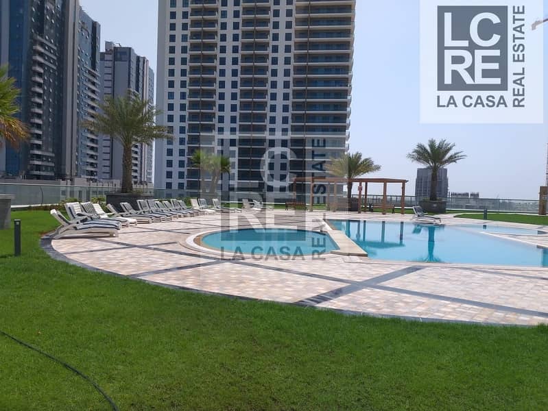 9 Chiller Free I Huge 2br with Balcony I Sea View