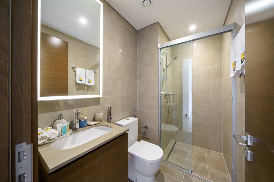14 Bathroom Area