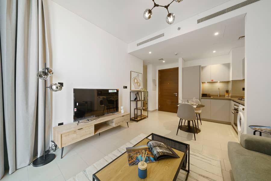 6 Living Room