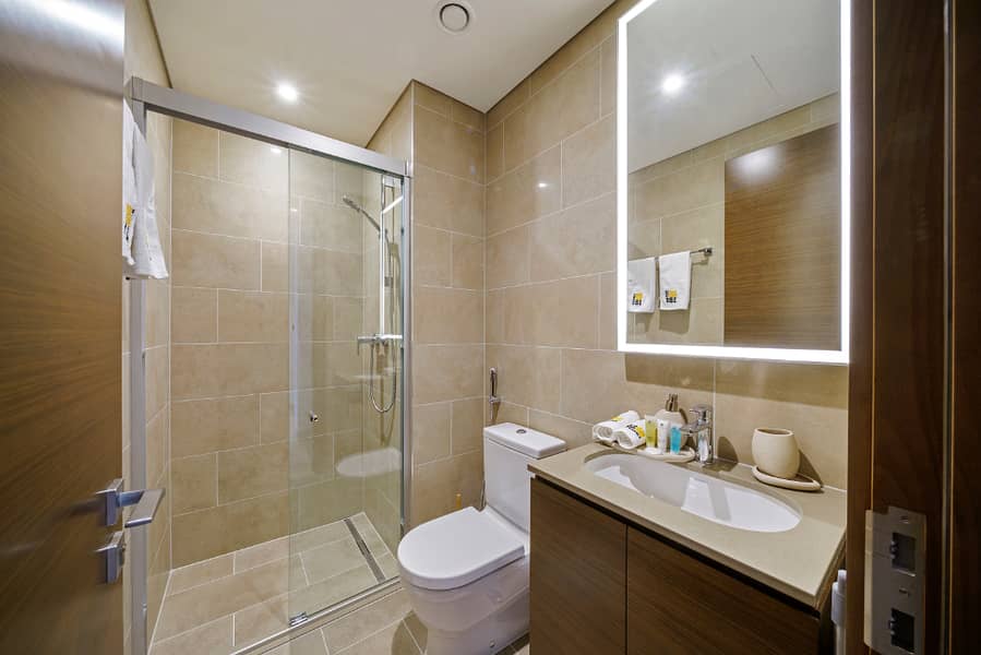 14 Bathroom Area