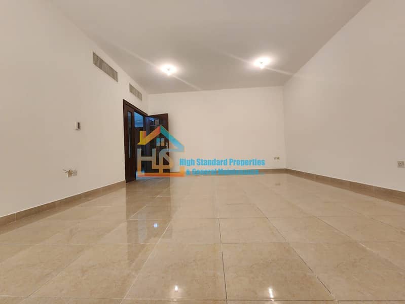 Tempting 3bhk With Maid Room And Balconies
