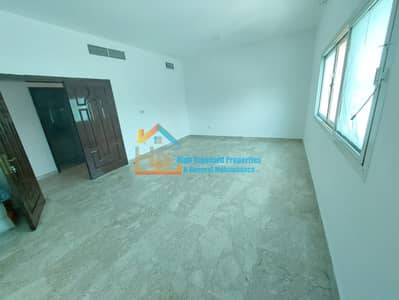 فلیٹ 3 غرف نوم للايجار في المناصير، أبوظبي - WhatsApp Image 2023-10-18 at 11.08. 37 AM (1). jpeg
