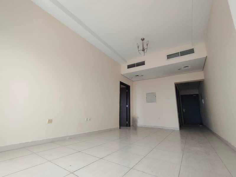 DOUBLE BALCONY || 1 BHK FOR SALE || 1100 SQFT || MAIN ROAD VIEW || EMIRATES CITY