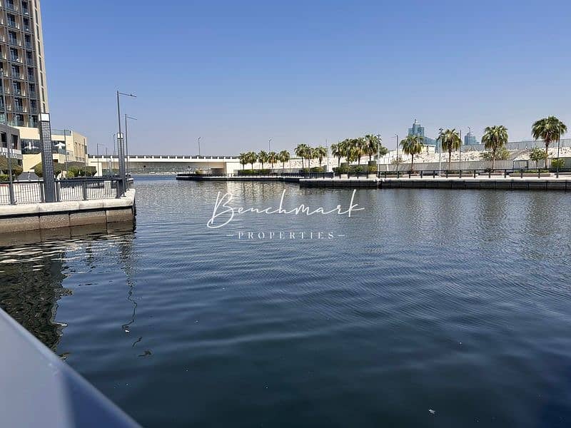 Luxury Furnishing | Canal Access | Metro Access Luxury Furnishing | Canal Access | Metro Access