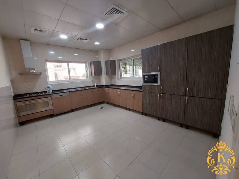 3 BEDROOM HALL MAJLIS MADE ROOM TAWTHEEQ AVAILABLE IN MBZ CITY