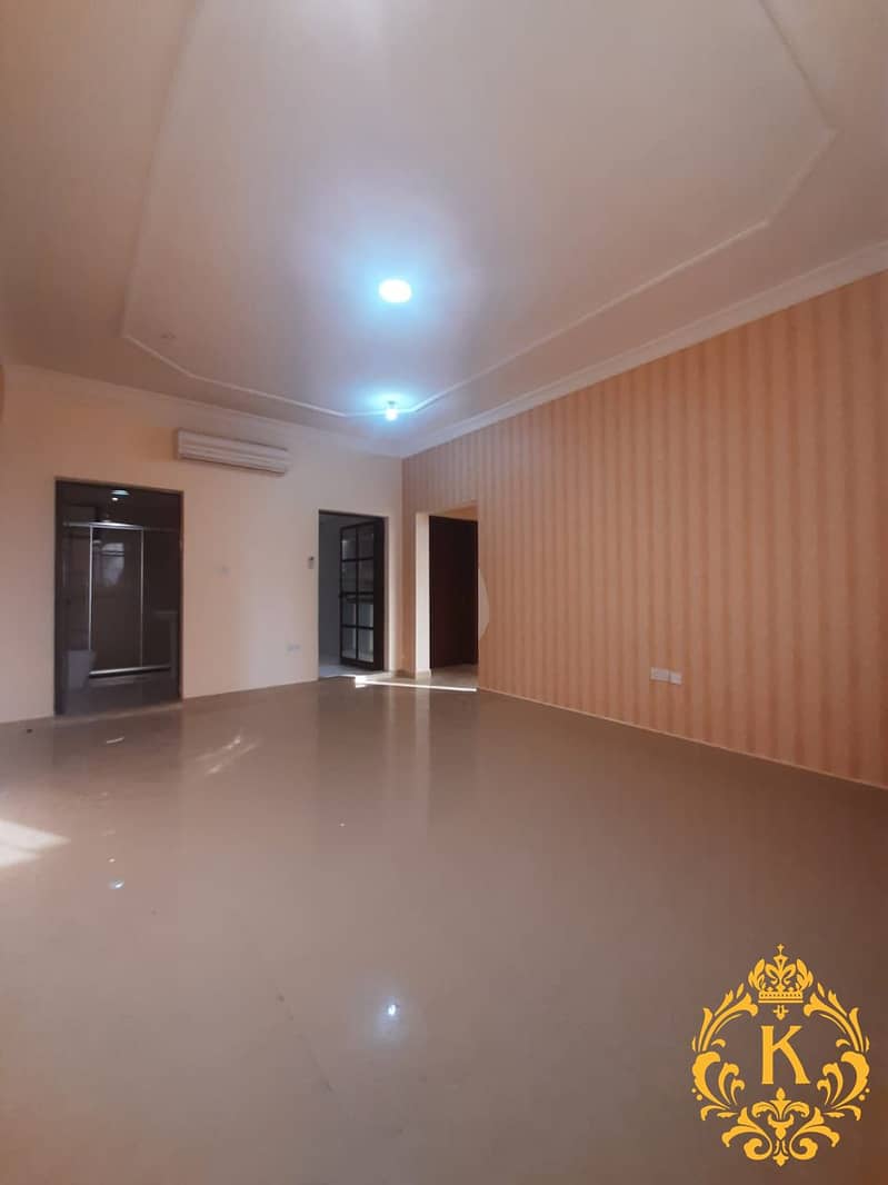 Vvip spacious 2 bedroom hall Separate kitchen in villa at MBZ city