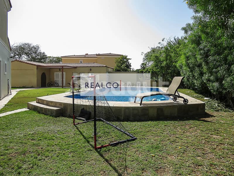 15 GCW Family Villa Huge Plot Private Pool