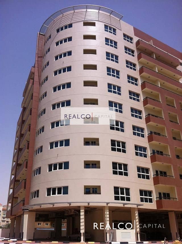 2 CBD Spacious 1BED and 2Bed Full Facilities Building