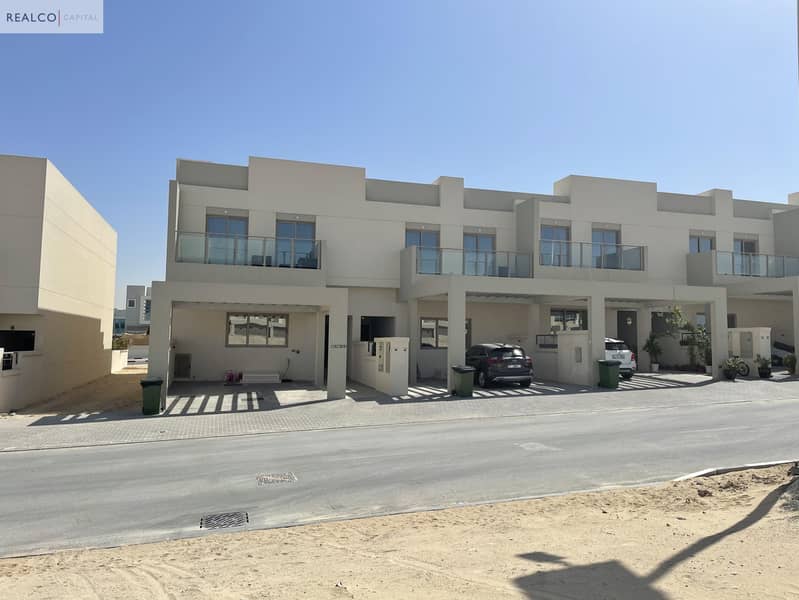 3 3 Bed Townhouses in Al Furjan on a payment-plan