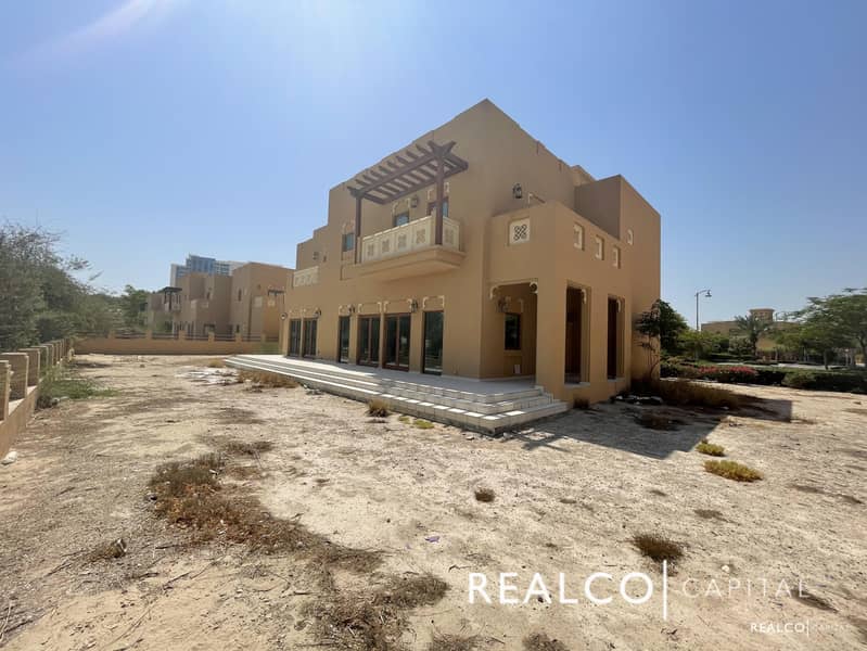 34 Available now. Only 6 bed for rent in Al Furjan