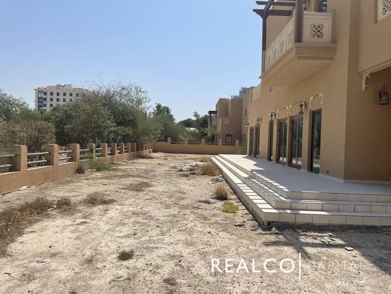37 Available now. Only 6 bed for rent in Al Furjan