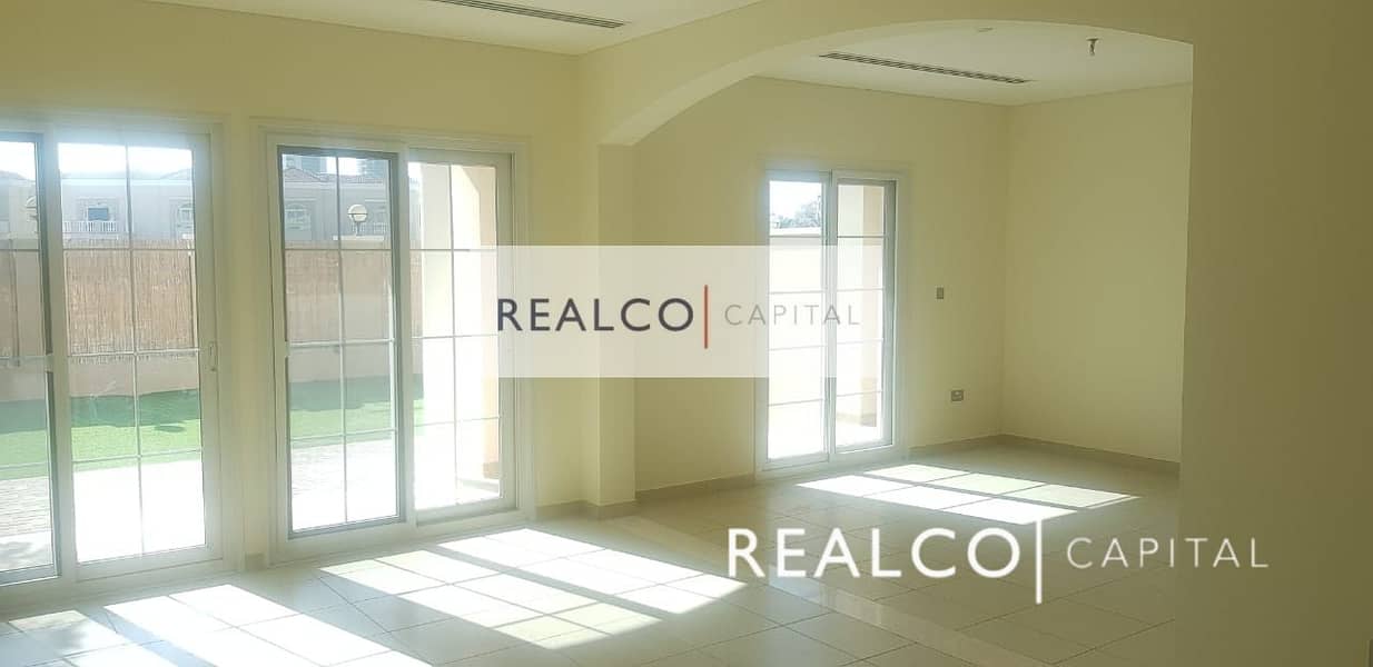 7 Spacious 2 BR | Ready to Move in |