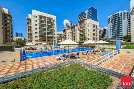 1 Bedroom Apartment for Sale in The Greens, Dubai - Great Condition | Spacious Apartment || Greens