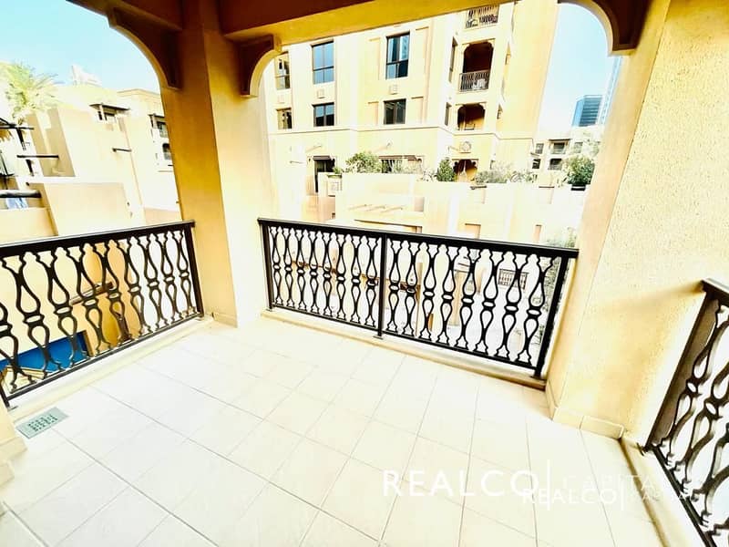 9 | SPECIOUS LAYOUT | CLOSE TO THE POOL | WELL MAINTAINED |
