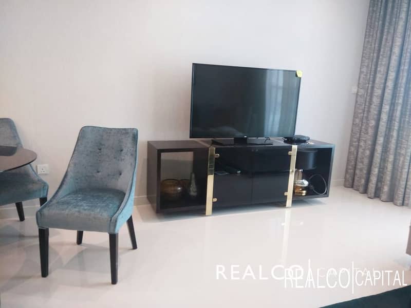 5 Amazing Fully Furnished | 1 Bedroom  | Canal View
