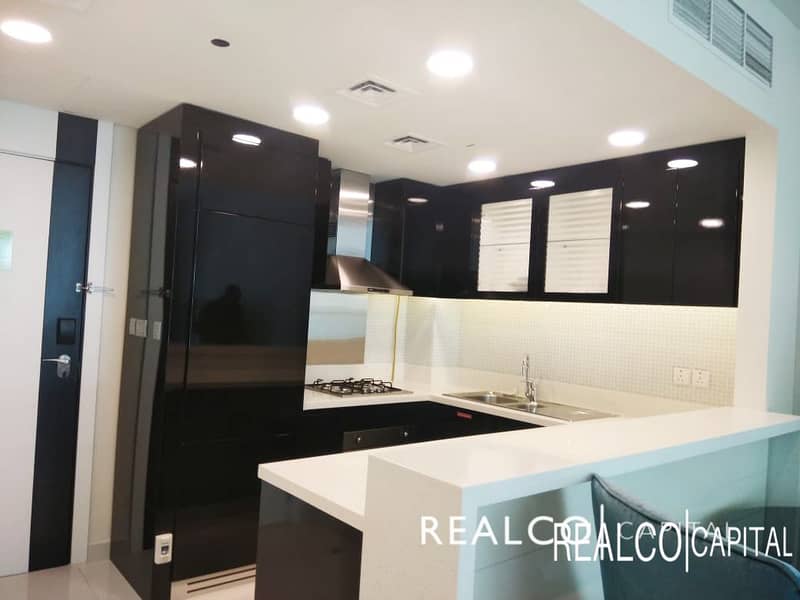 7 Amazing Fully Furnished | 1 Bedroom  | Canal View