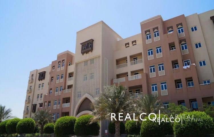 | COZY 1 BR APT | SPECIOUS LAYOUT | INVESTOR DEAL |