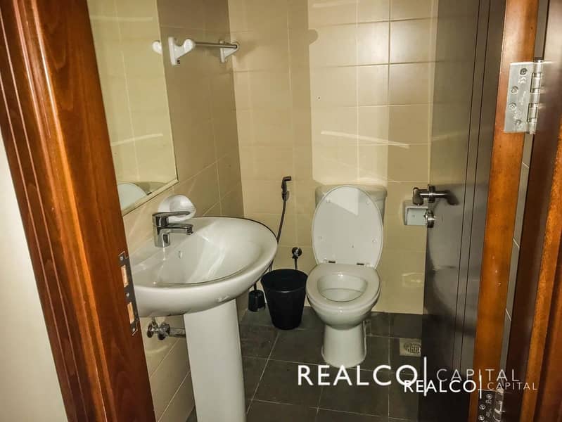 9 | SPECIOUS 2 BR APT | FULLY FURNISHED | HIGH FLOOR  |