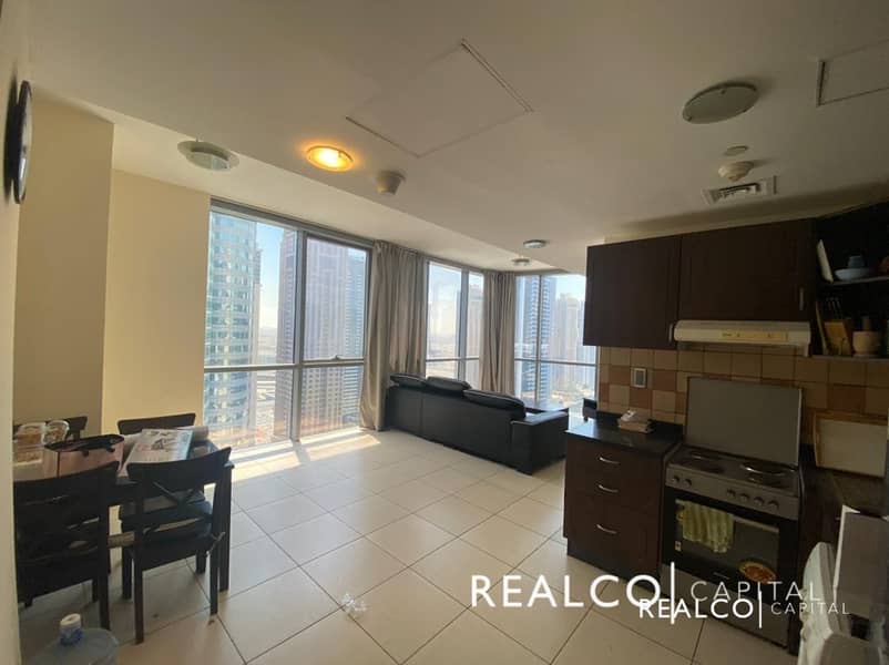 6 1 Bedroom |  Panoramic Lake View | Next to Metro