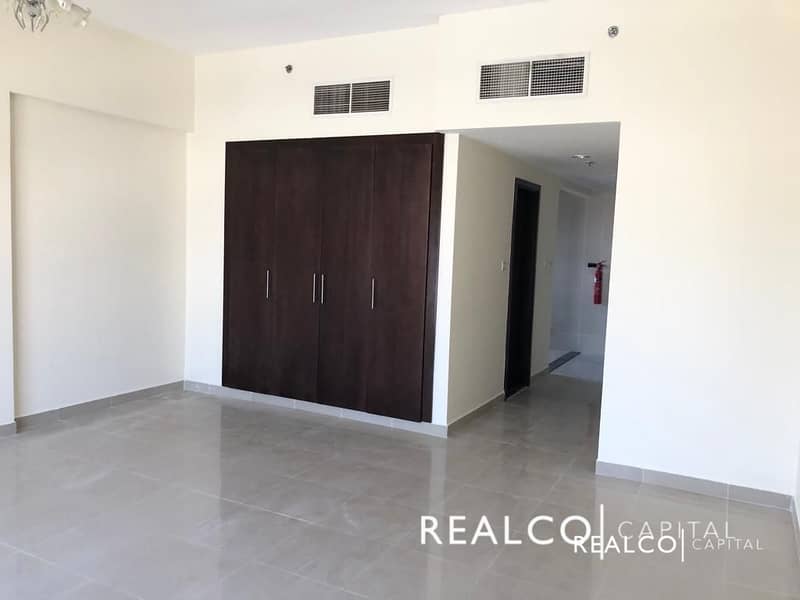 | SPECIOUS LAYOUT | INVESTOR DEAL | HIGH FLOOR |
