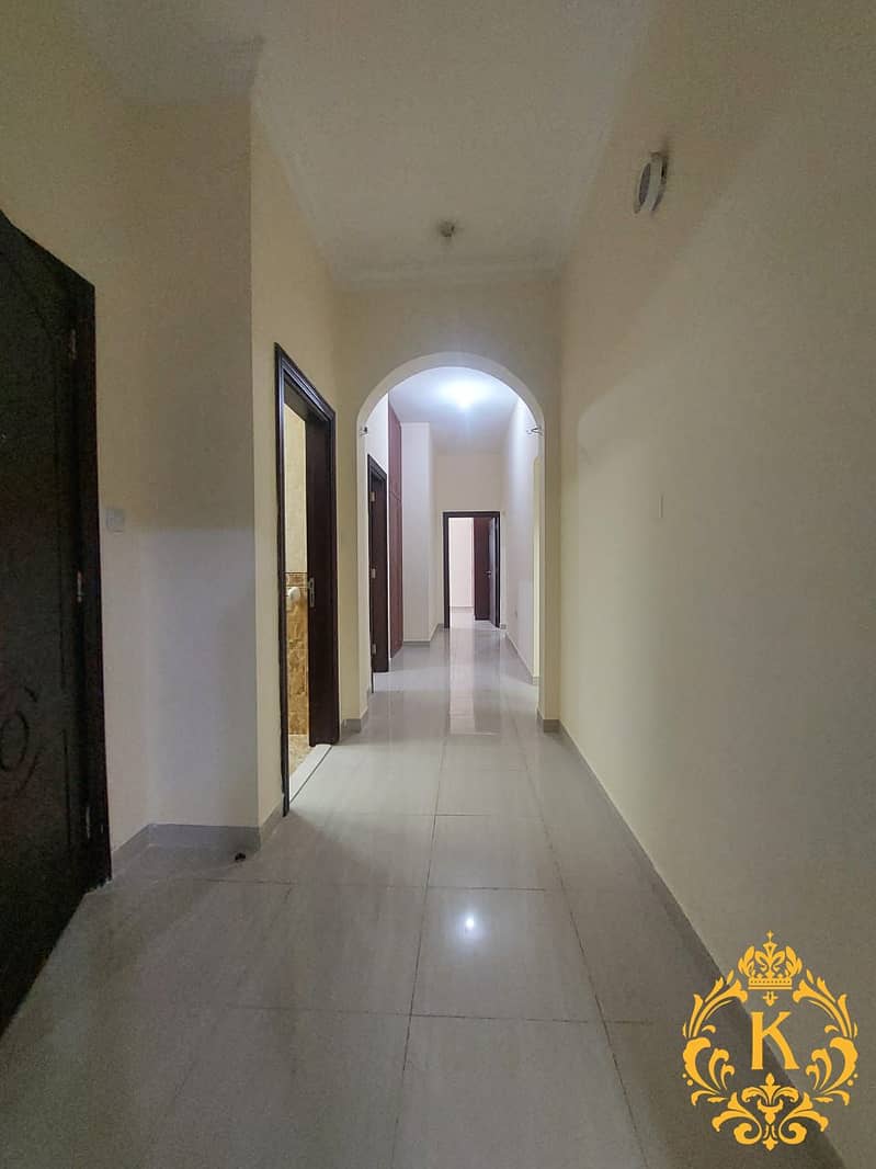 Vip 3bhk/separate kitchen with maid room 4bath,in mbz city