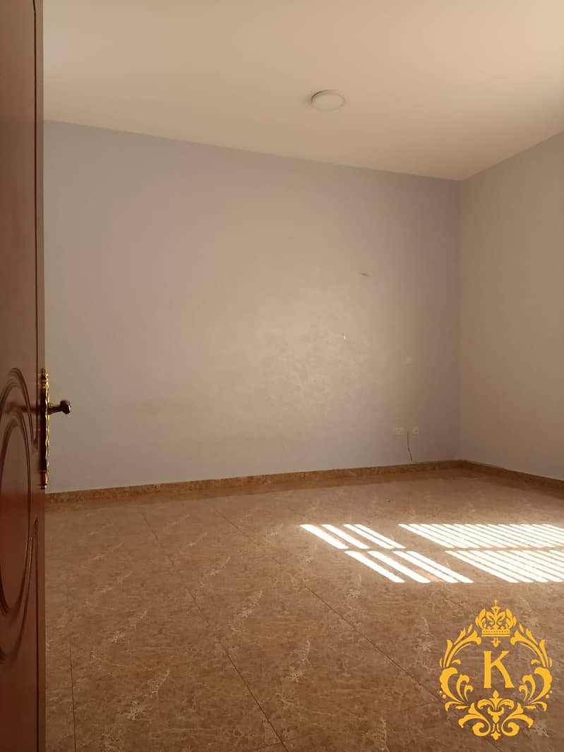 Very Specious 1 Bedroom Hall  in villa For Rent Al Shamkha